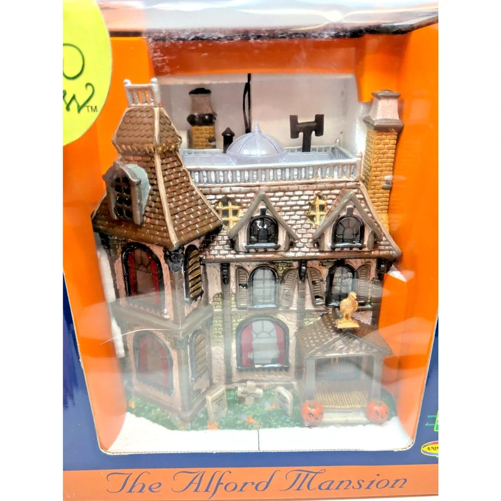 NIB Vintage 2002 Lemax Spooky Town 